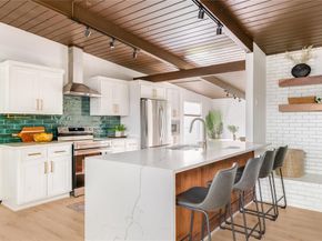 3611  Marsh Lane Place , Dallas Texas 75220