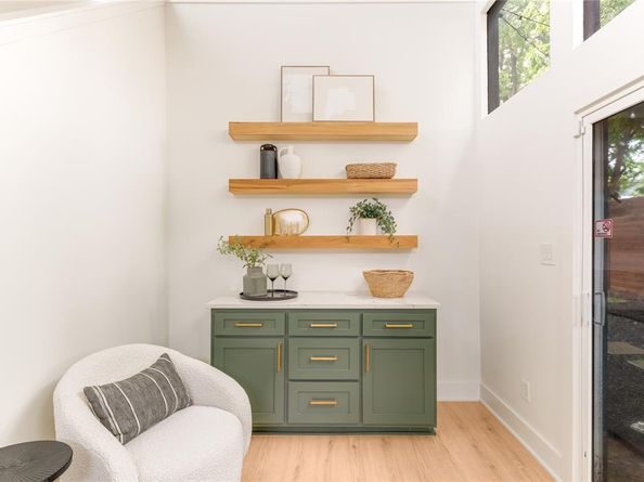 3611  Marsh Lane Place , Dallas Texas 75220