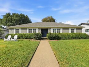 12121  Lochwood Boulevard , Dallas Texas 75218