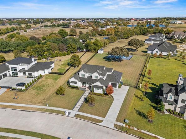 815  Providence Way , Heath Texas 75032