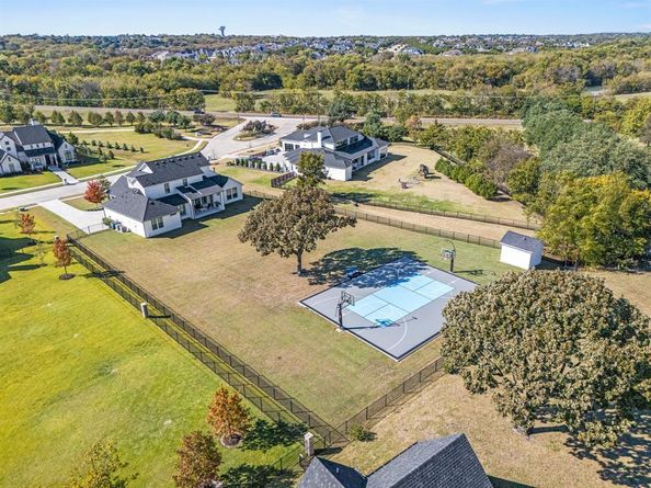 815  Providence Way , Heath Texas 75032