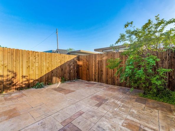 531  Josephine Street , Dallas Texas 75246