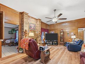 217  Faircrest Drive , Garland Texas 75040