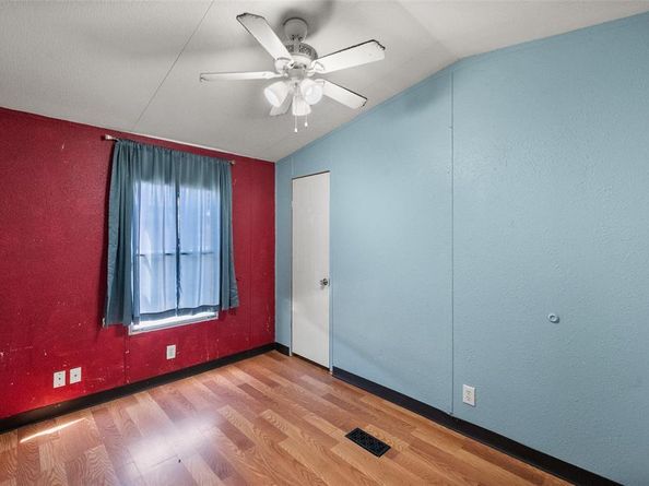 803  Evening Drive , Arlington Texas 76001