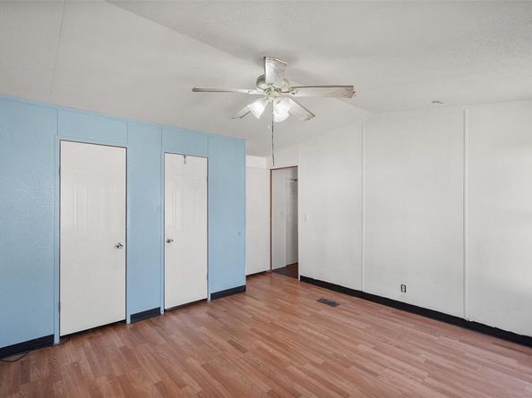 803  Evening Drive , Arlington Texas 76001