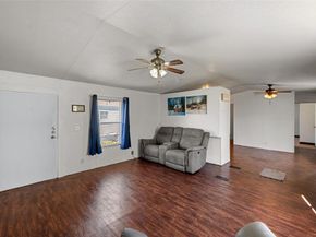 803  Evening Drive , Arlington Texas 76001