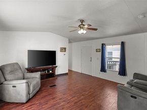 803  Evening Drive , Arlington Texas 76001