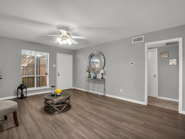 13769  Brookgreen Circle , Dallas Texas 75240