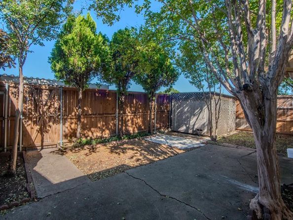 13769  Brookgreen Circle , Dallas Texas 75240