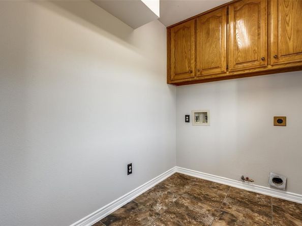 20240  Willow Glade Circle , Pilot Point Texas 76258