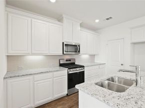 4721  Smokey Quartz Lane , Arlington Texas 76005