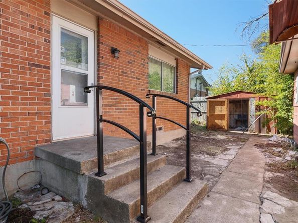 2588  Wood Valley Drive , Dallas Texas 75211