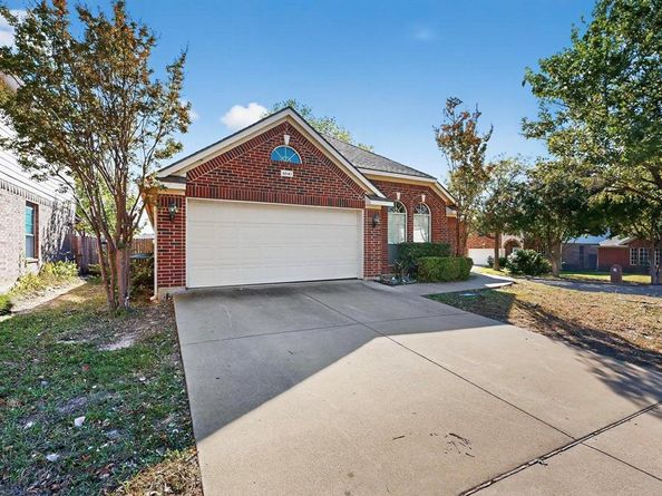 4641  Springway Lane , Fort Worth Texas 76123