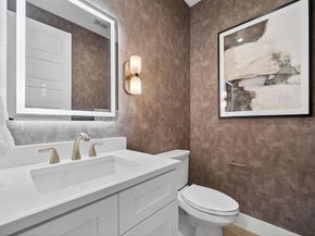 2006  Oak Garden Court , Dallas Texas 75232