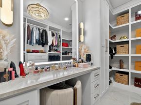 2006  Oak Garden Court , Dallas Texas 75232