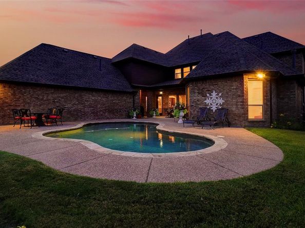 9100  Belshire Drive , North Richland Hills Texas 76182