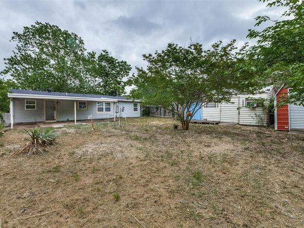 2908  Scottsbluff Drive , Dallas Texas 75228