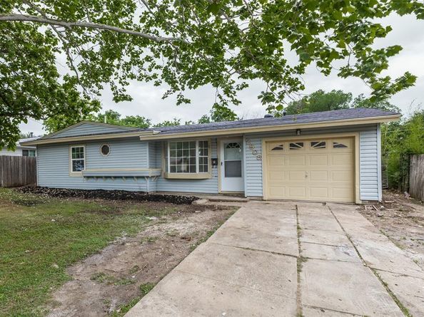 2908  Scottsbluff Drive , Dallas Texas 75228