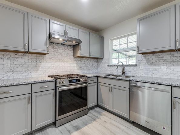 2908  Scottsbluff Drive , Dallas Texas 75228