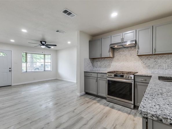 2908  Scottsbluff Drive , Dallas Texas 75228