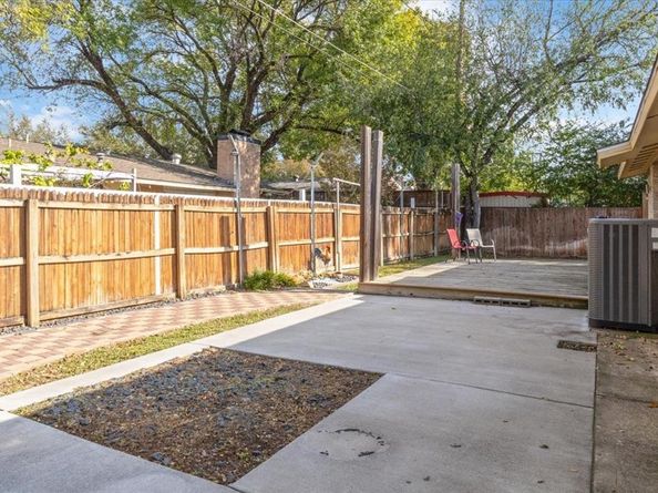 1113  Edwards Court S, Irving Texas 75062