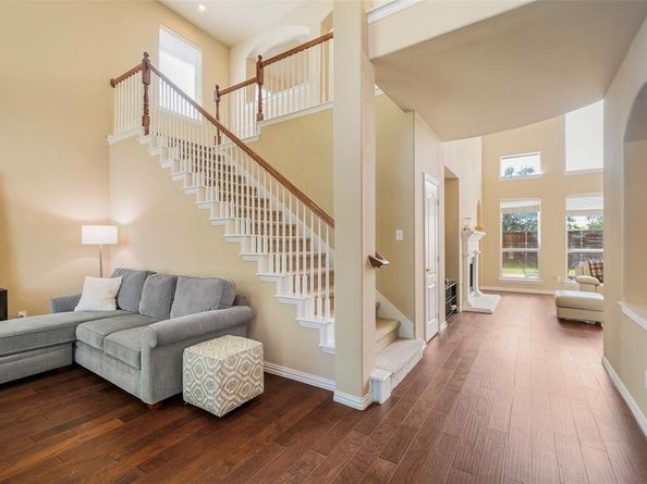 5771  Aylworth Drive , Frisco Texas 75035