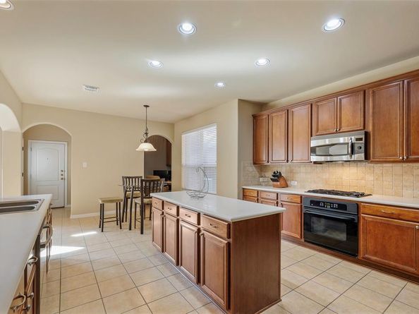5771  Aylworth Drive , Frisco Texas 75035