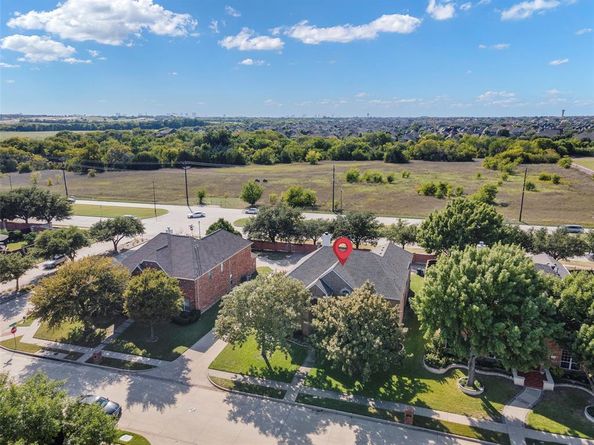 5771  Aylworth Drive , Frisco Texas 75035