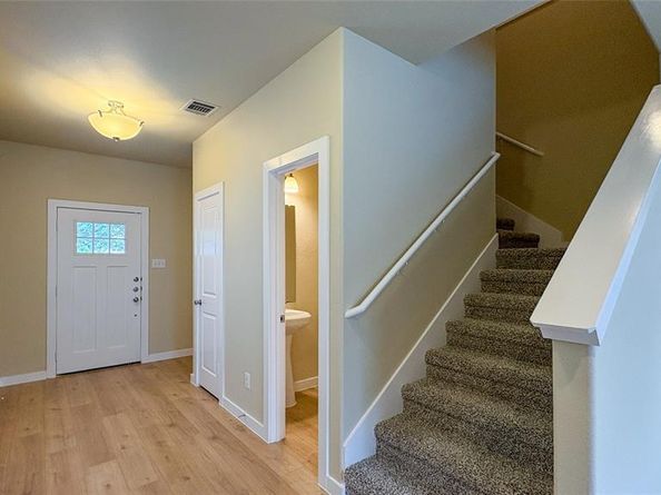 9922  Ironhorse Drive , Dallas Texas 75227