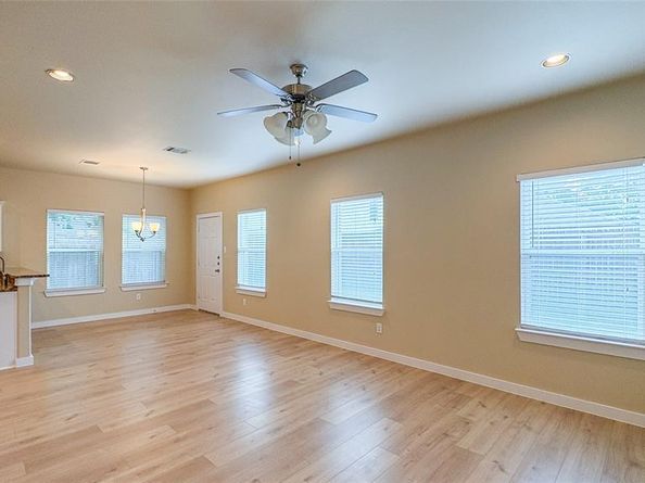 9922  Ironhorse Drive , Dallas Texas 75227