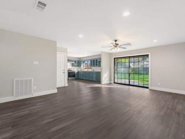 4918  Stagecoach Lane , Garland Texas 75043