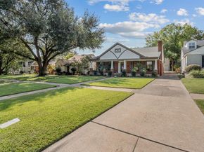 3533  Bellaire Drive S, Fort Worth Texas 76109