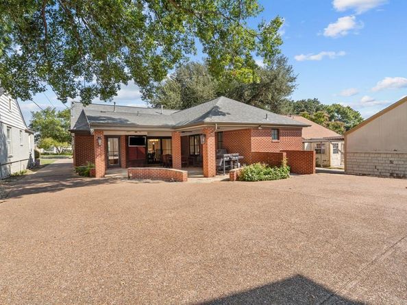 3533  Bellaire Drive S, Fort Worth Texas 76109