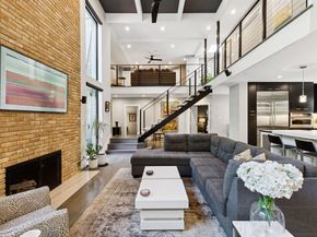 2934  Maple Springs Boulevard , Dallas Texas 75235