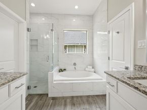 1122  Alicia Lane , Lancaster Texas 75134