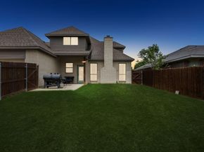 1122  Alicia Lane , Lancaster Texas 75134