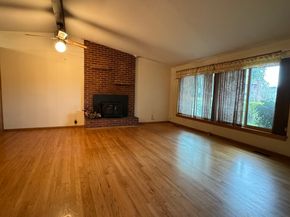 341 NE 185th Street, Shoreline WA 98155