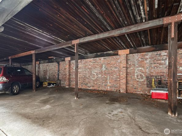 321 Boylston Avenue E 302, Seattle WA 98102