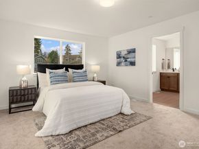 1240 SW 124th Street 9A, Burien WA 98146