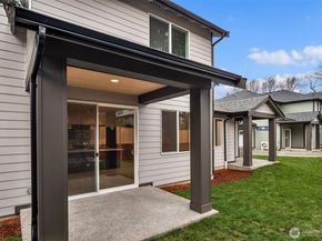 1240 SW 124th Street 9A, Burien WA 98146
