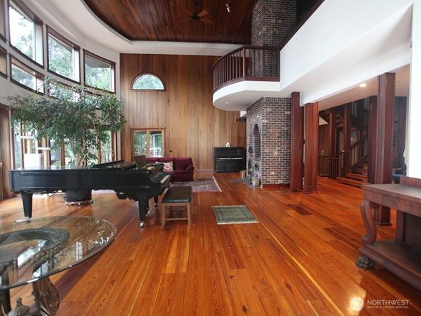 14405 SW Pohl Road, Vashon WA 98070