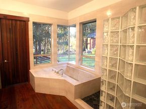 14405 SW Pohl Road, Vashon WA 98070