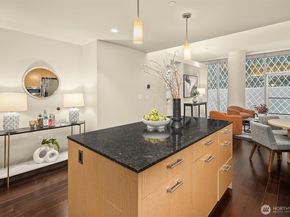 909 5th Avenue 402, Seattle WA 98164