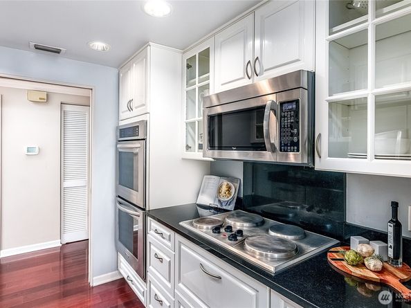 1301 Spring Street 16C, Seattle WA 98104
