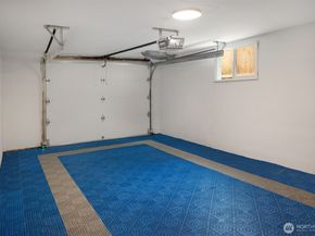 1016 NW 85th Street, Seattle WA 98117