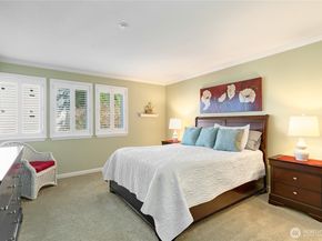 1502 Alki Avenue SW 201, Seattle WA 98116