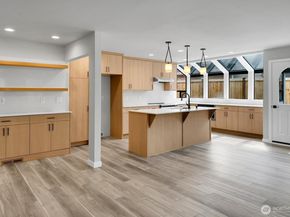 16608 63rd Avenue W, Lynnwood WA 98037