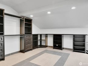 16608 63rd Avenue W, Lynnwood WA 98037