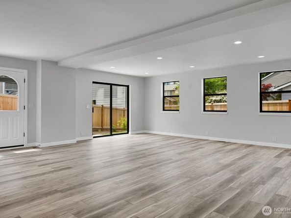 16608 63rd Avenue W, Lynnwood WA 98037
