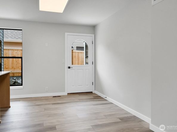 16608 63rd Avenue W, Lynnwood WA 98037